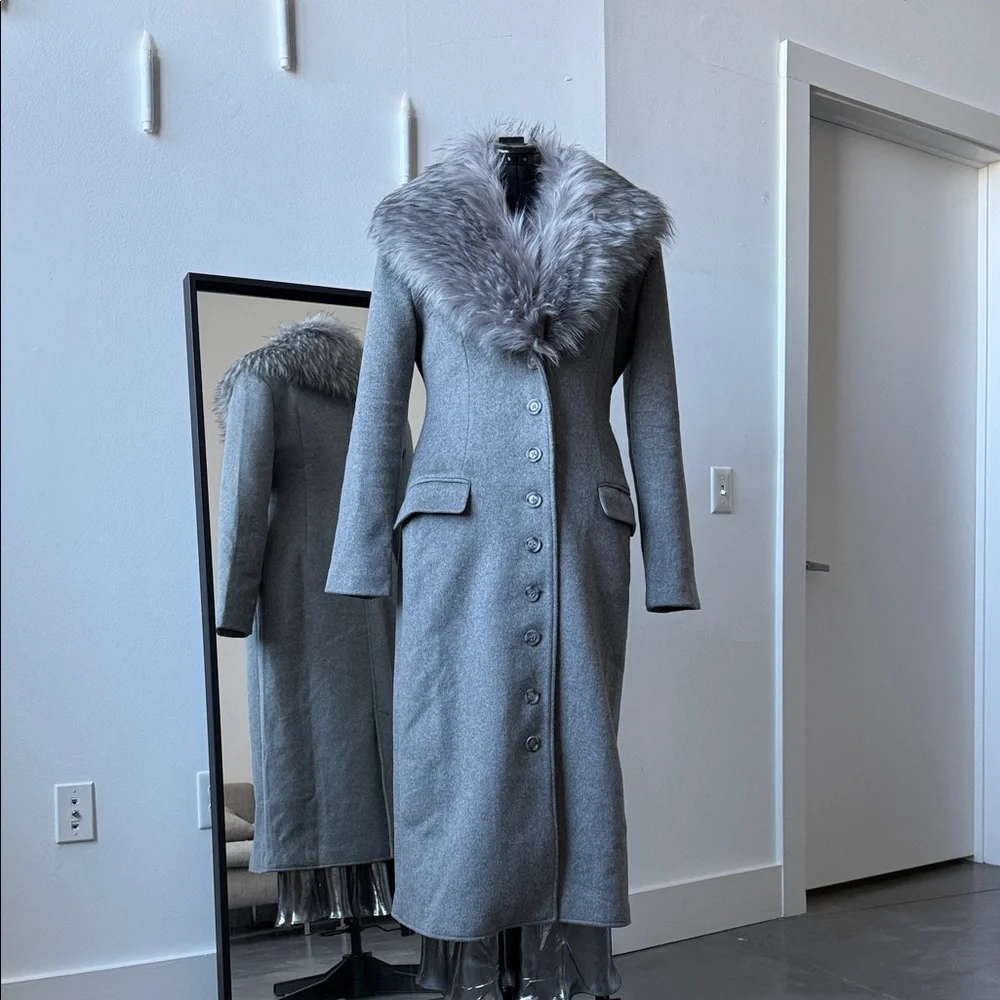 Chic Gray Fur Collar Pea Coat - Picture 1 of 4